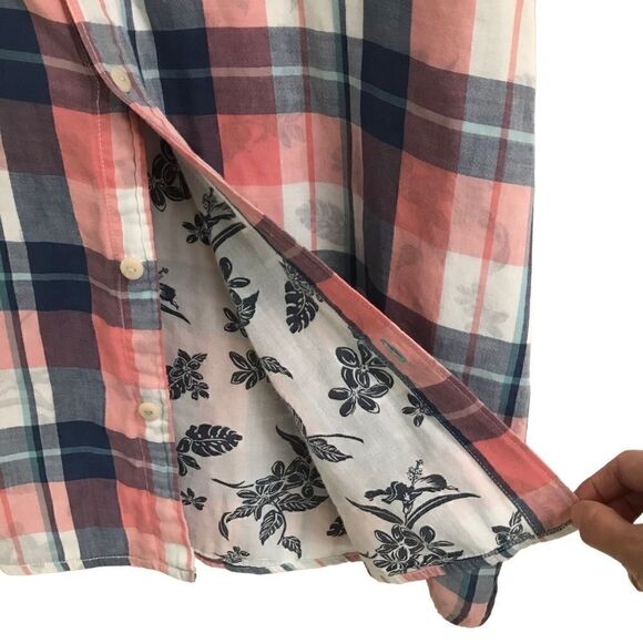 Tommy Bahama 100% cotton plaid duo print button up shirt XL - Picture 4 of 7